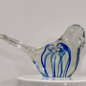 VTG Art Glass Blue Swirl Bird Paperweight 4.5”